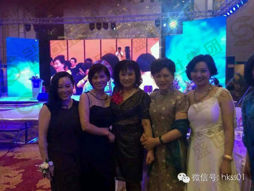 王俊華總裁會(huì)見(jiàn)各大美業(yè)領(lǐng)頭人