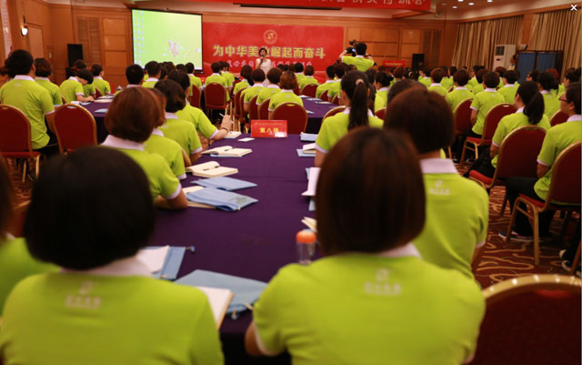 �����A�����L�������A���I(y��)������^�����v