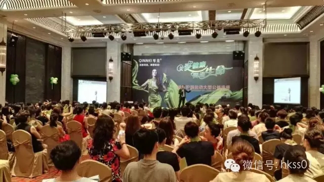 李橋博士，現(xiàn)場講述頸部健康的重要性